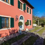 Villa Alberta, Panoramic 4 Bedrooms With Private Pool In Close To Town Centre Lucca