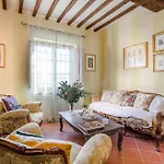 Villa Alberta, Panoramic 4 Bedrooms With Private Pool In Close To Town Centre Lucca