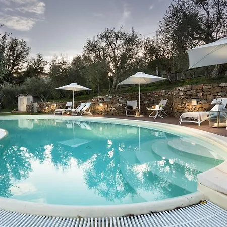فيلة Alberta, Panoramic 4 Bedrooms With Private Pool In Close To Town Centre