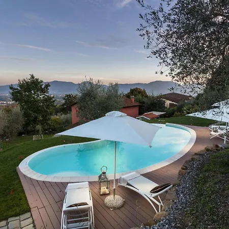 فيلة Alberta, Panoramic 4 Bedrooms With Private Pool In Close To Town Centre *