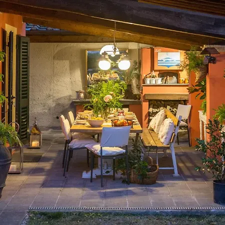 Vila Alberta, Panoramic 4 Bedrooms With Private Pool In Close To Town Centre *