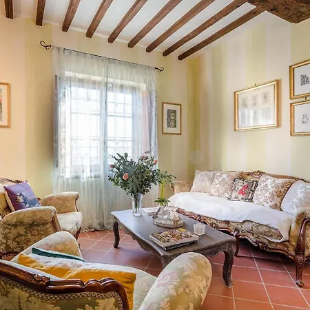 Vila Alberta, Panoramic 4 Bedrooms With Private Pool In Close To Town Centre Lucca