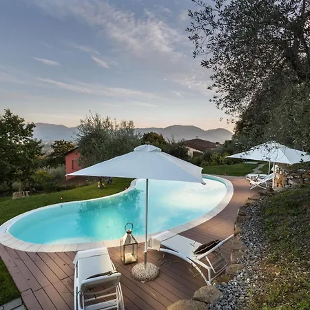فيلة Alberta, Panoramic 4 Bedrooms With Private Pool In Close To Town Centre
