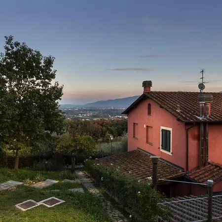 Villa Alberta, Panoramic 4 Bedrooms With Private Pool In Close To Town Centre *